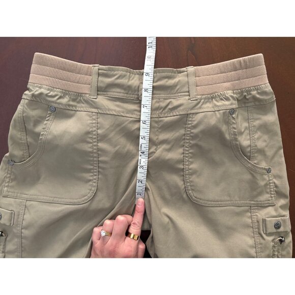 Athleta Shasta Quick Dry Utility Hiking Shorts in Tan Size 8 - Picture 9 of 10